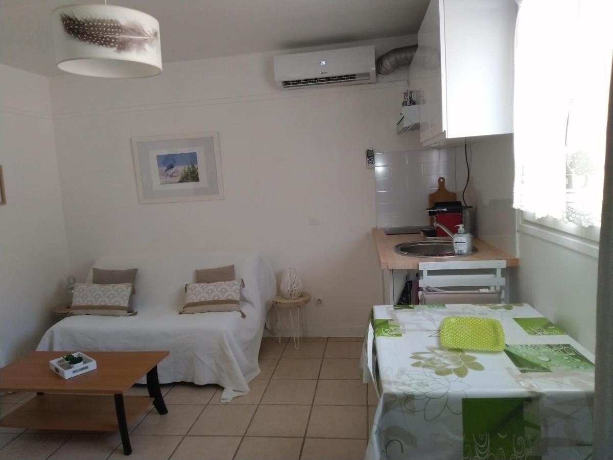Studio neuf climatisé proche d'Agde Bessan Exterior foto